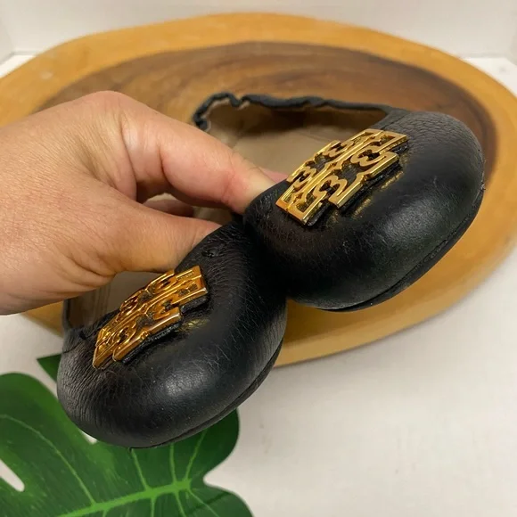 Tory Burch Melinda Pebbled Leather Flats - Picture 5 of 7